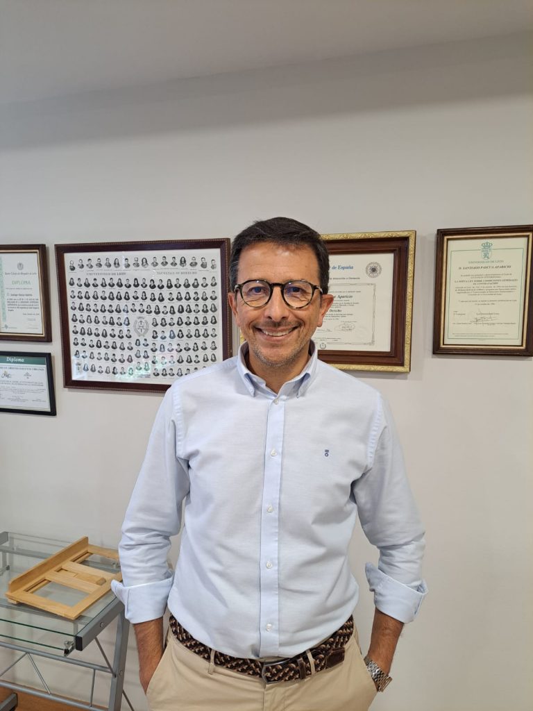 Nuevas sentencia favorable obtenida por Pascua abogados que condena al banco a devolver integramente los gastos de constitución de hipoteca: notaría, regsitro, y gestoría, más los intereses. 